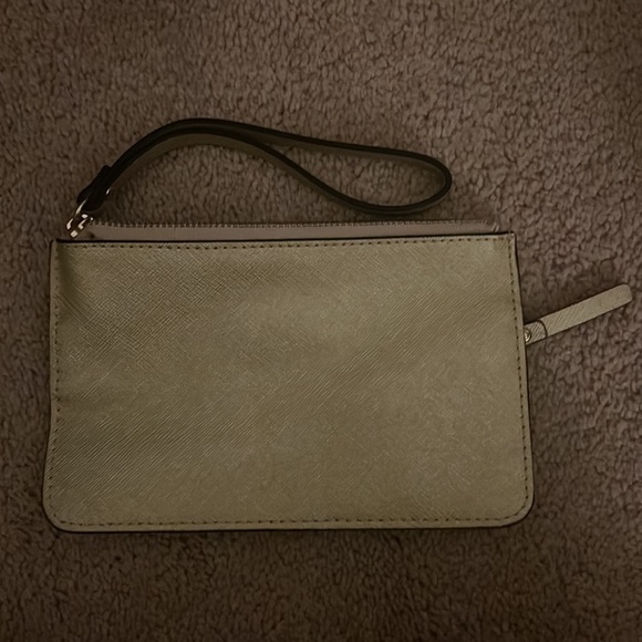 kate spade gold wristlet - Picture 2 of 4